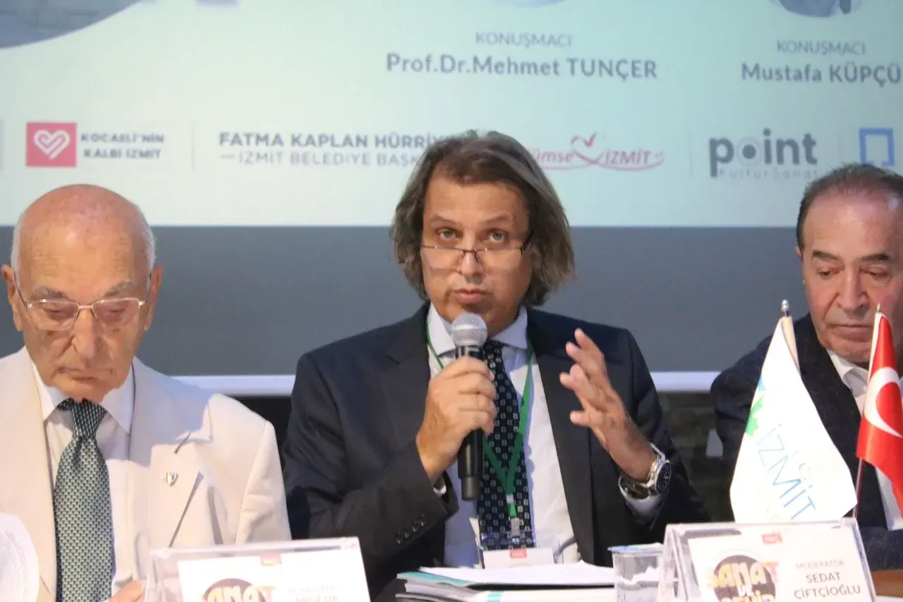 Sanat ve Şehir: İzmit’te Kamusal Akıl, Estetik ve Kültürel Bellek Üzerine Bir Buluşma