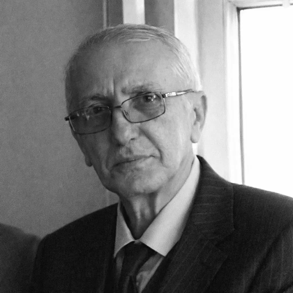 Türk edebiyatı ve düşünce dünyası önemli bir ismini yitirdi: Cazim Gürbüz